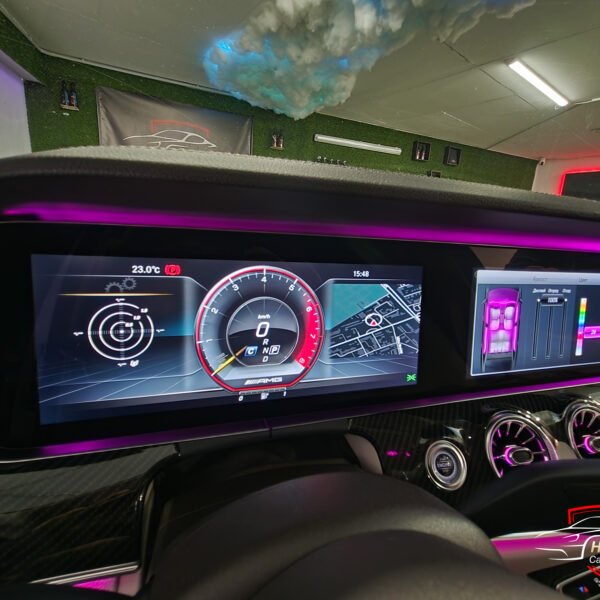Second image of Digital odometer for Mercedes E W213