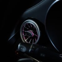 w2052-17.jpg